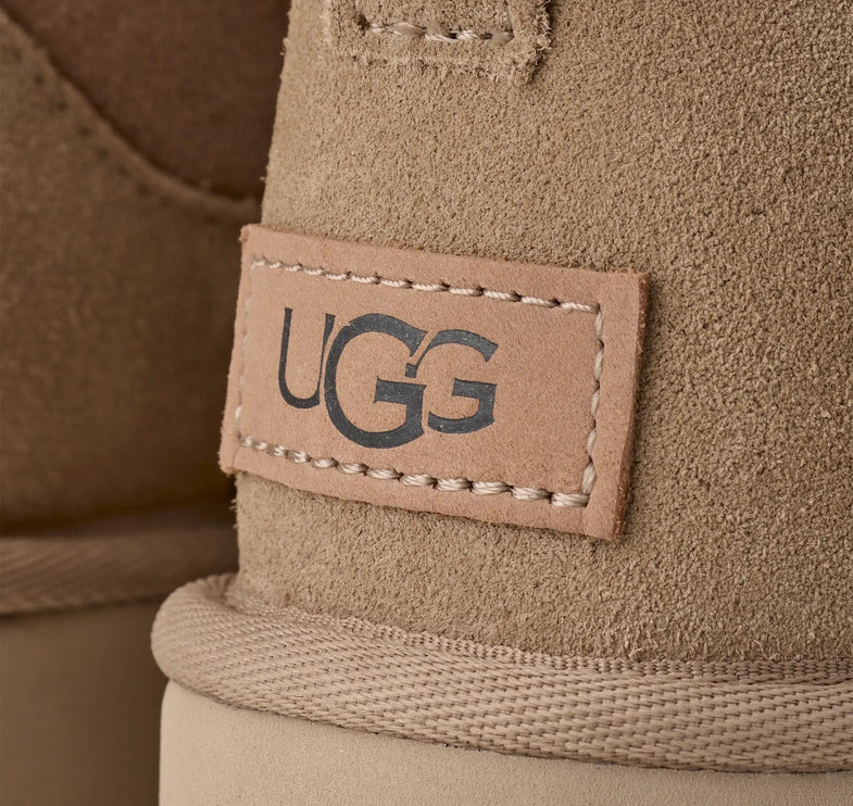 UGG Women's Classic Ultra Mini Sand -Hemen Kargoda