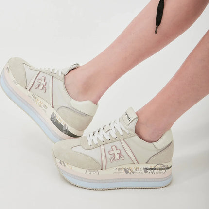 Premiata Women's Beth Sneakers Beige 6234 - Hemen Kargoda