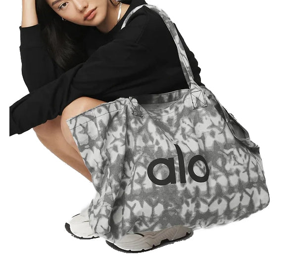alo Women's Iconic Shopper Tote - Hemen Kargoda