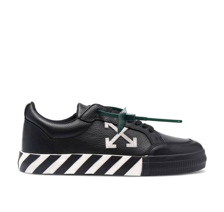 Off White Women's Vulcanized Low Leather Sneakers Black/White - Hemen Kargoda