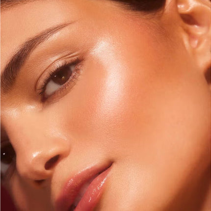 e.l.f. Glow Reviver Quad Goals Lip Oil Kit (4-Piece Set) - Hemen Kargoda