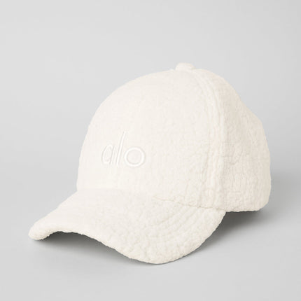 alo Women's Micro Sherpa Off-Duty Cap - Ivory