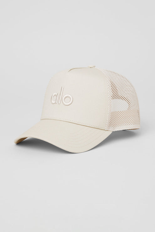 alo Men's District Trucker Hat - Bone