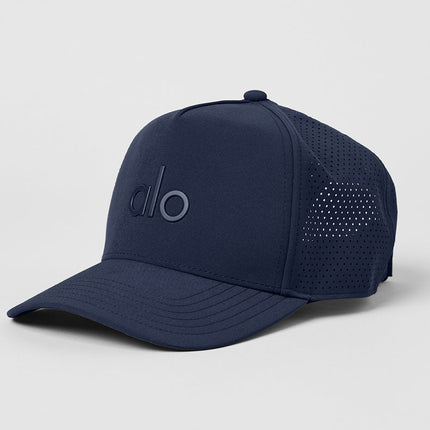alo Women's Performance District Trucker Hat - Navy