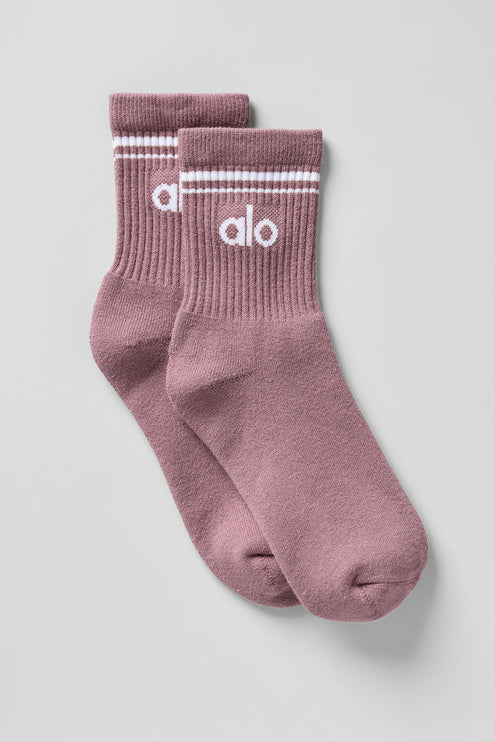 alo Men's Unisex Half-Crew Throwback Sock - Smoky Quartz/White