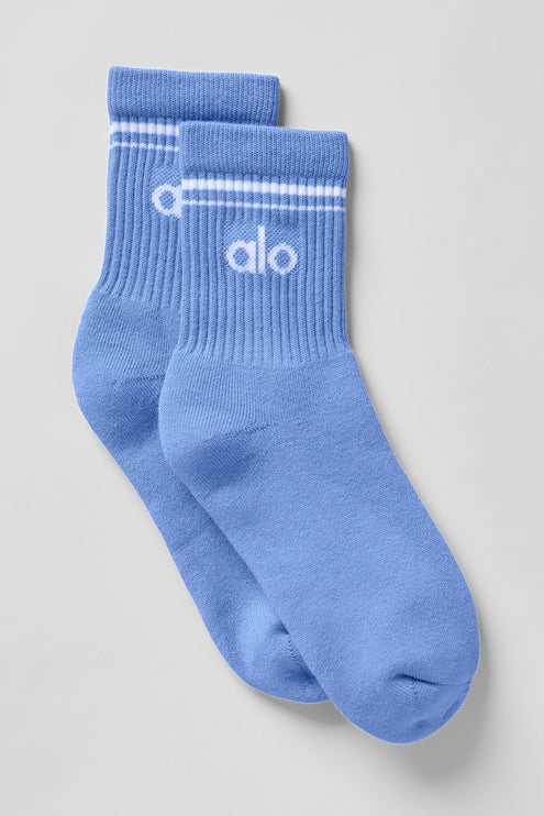 alo Men's Unisex Half-Crew Throwback Sock - Crystal Clear Blue/White
