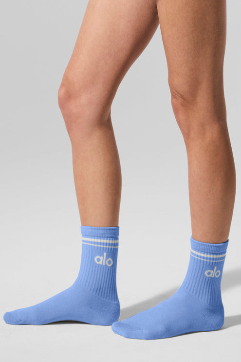 alo Men's Unisex Half-Crew Throwback Sock - Crystal Clear Blue/White