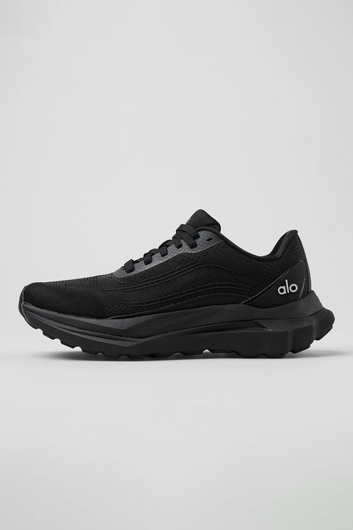 alo Shoes Alo Runner - Black/Black