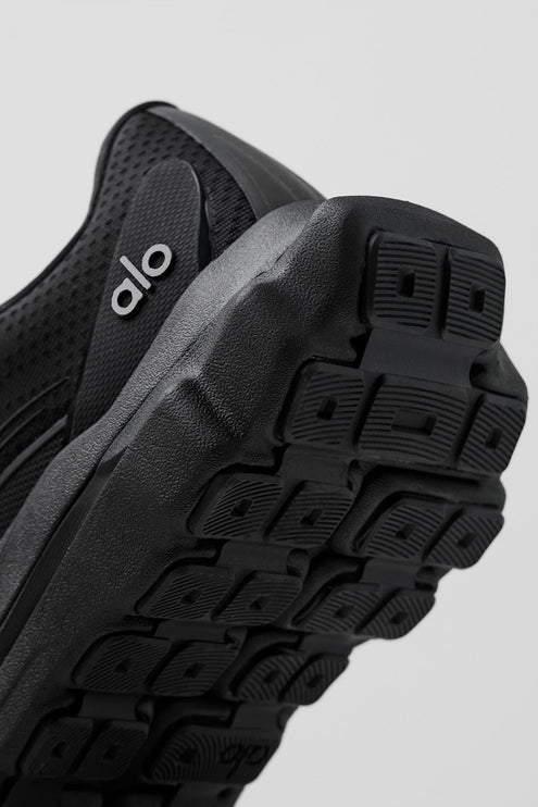 alo Shoes Alo Runner - Black/Black
