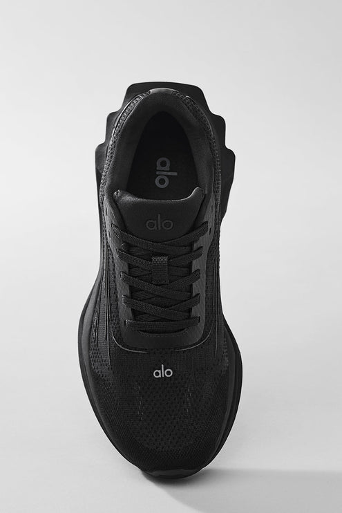 alo Shoes Alo Runner - Black/Black