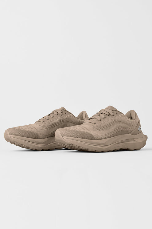 alo Shoes Alo Runner - Gravel