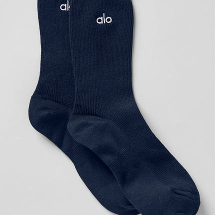 alo Men's Unisex Half-Crew Understated Sock - Navy