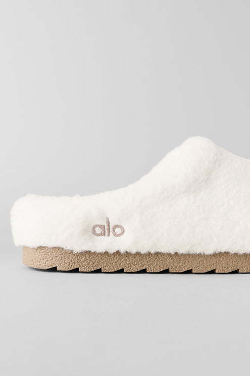 alo Shoes Sherpa Recovery Slipper - Ivory