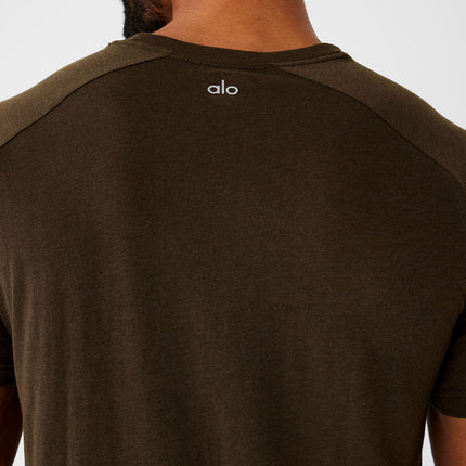 alo Men's Triumph Raglan Tee - Espresso