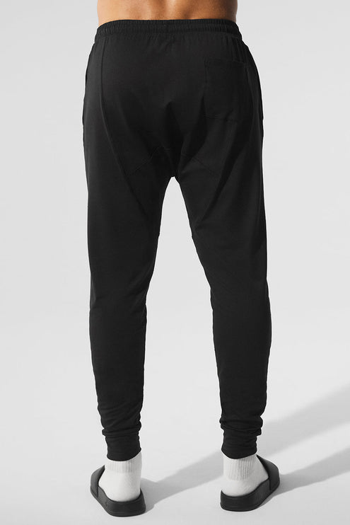 alo Men's Conquer Revitalize Pant - Black