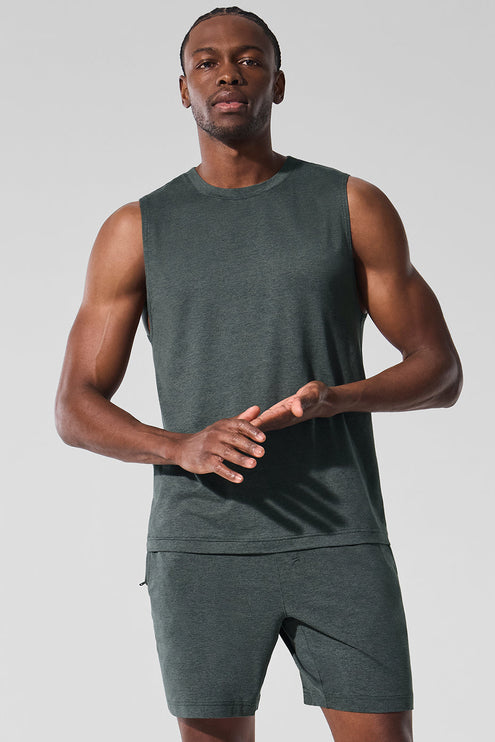 alo Men's Conquer Muscle Tank - Charcoal Green Heather