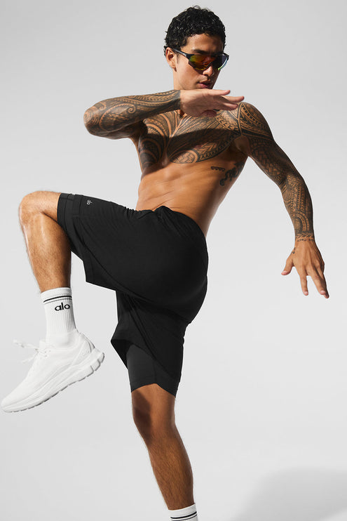 alo Men's Conquer React 2-In-1 Performance Short - Black/Black