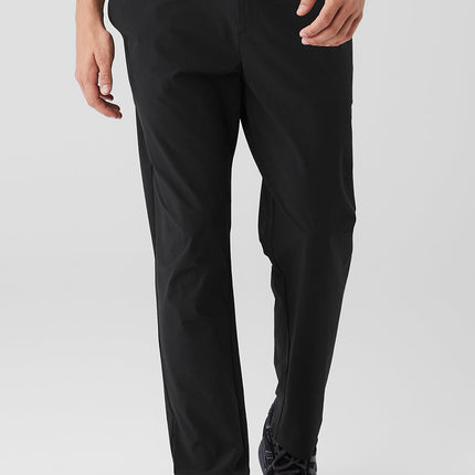 alo Men's Co-Op Cropped Tech Trouser - Black