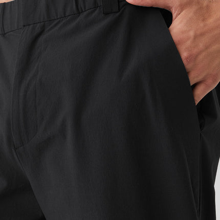 alo Men's Co-Op Cropped Tech Trouser - Black