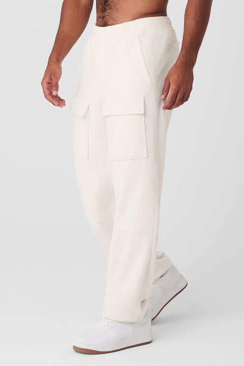 alo Men's Polar Fleece Ridge Cargo Pants - Ivory
