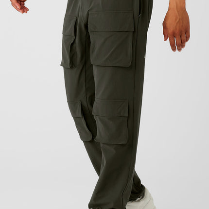 alo Men's Cargo Venture Pant - Stealth Green
