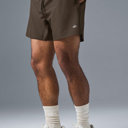 alo Men's 7" Circuit Short - Espresso