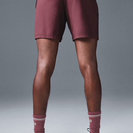 alo Men's 7" Conquer React Performance Short - Burgundy Truffle