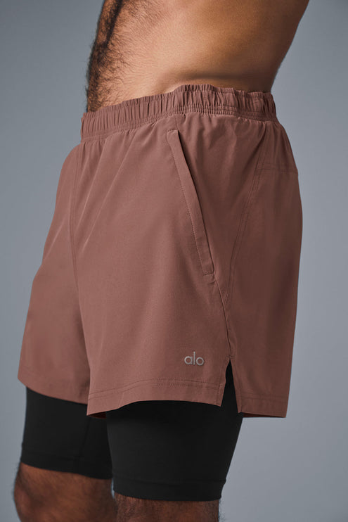 alo Men's 5" Revival 2-In-1 Short - Chestnut/Black