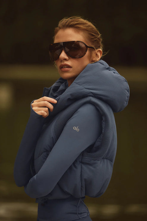 alo Women's Fast Lane Puffer Vest Bluestone