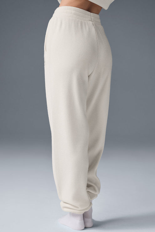 alo Women's Waffle Weekend Escape Jogger - Ivory