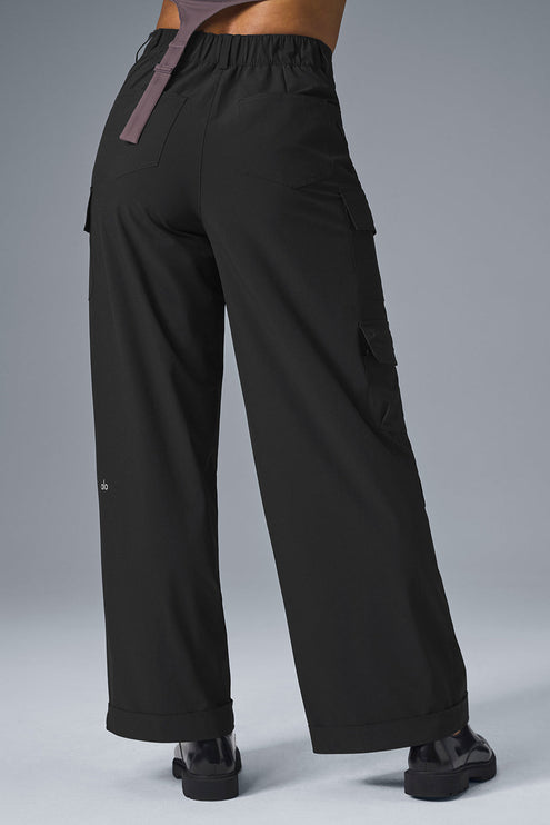 alo Women's Workwear Cargo Pant - Black