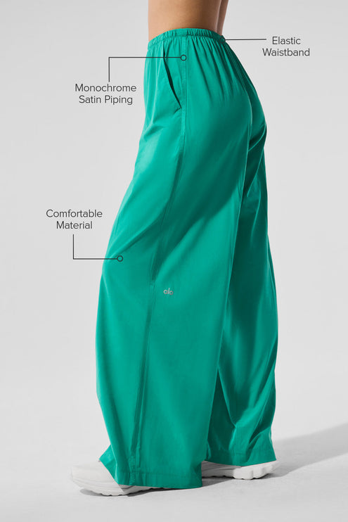 alo Women's Breezy Wide Leg Pant - Spruce Green