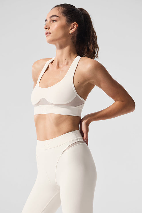 alo Women's Airlift Rebel Bra - Ivory