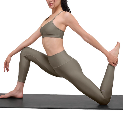alo Women's High-Waist Airlift Legging Light Cocoa