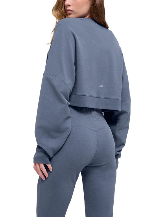 alo Women's Cropped Sway Crew Neck Pullover Bluestone