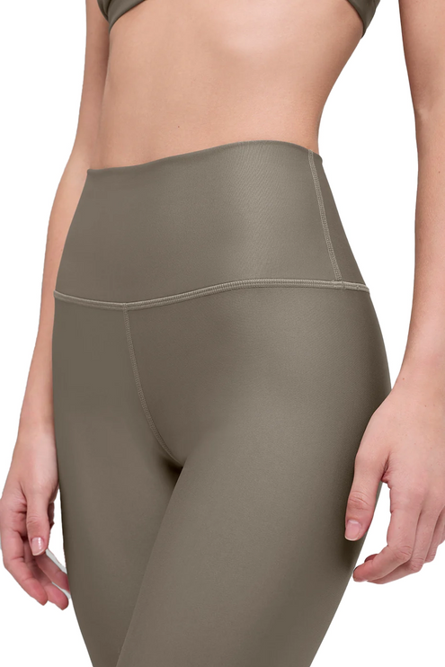 alo Women's 7/8 High-Waist Airlift Legging Light Cocoa