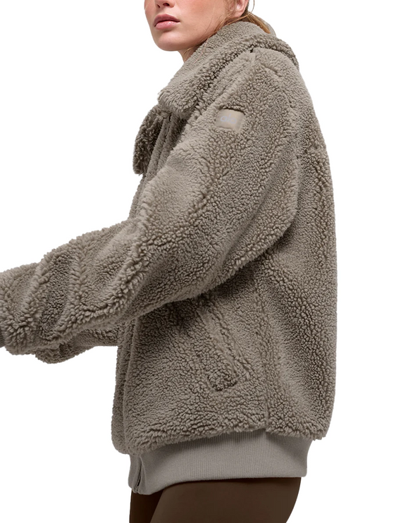 alo Women's Sherpa Downtown Jacket Light Cocoa