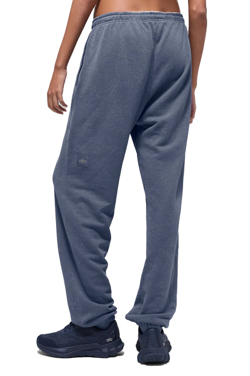 alo Women's Chill Vintage Wash Sweatpant Bluestone Wash