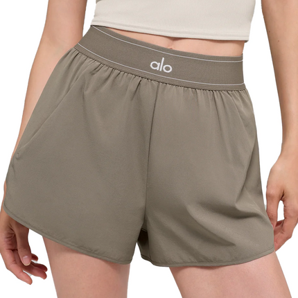 alo Women's Match Point Short Light Cocoa