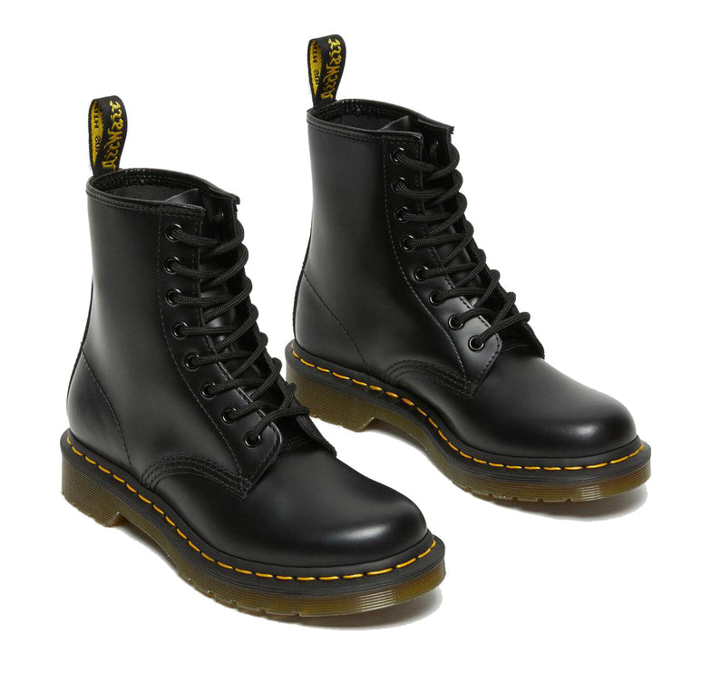 Dr. Martens Unisex 1460 Smooth Leather Lace Up Boots Black - Hemen Kargoda