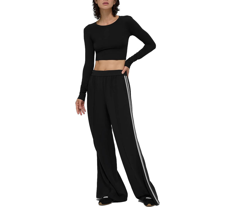 alo Women's Track Star Wide Leg Pant (Regular) Black