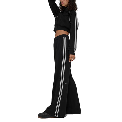 alo Women's Track Star Wide Leg Pant 32" (Long) Black