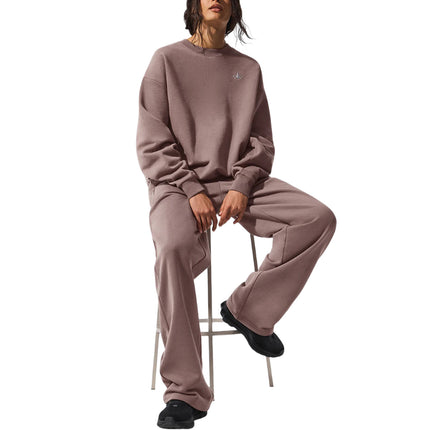 alo Women's Accolade Crew Neck Pullover Mushroom