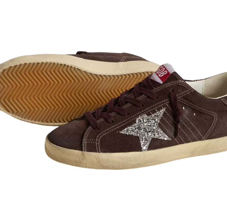 Golden Goose Women's Super Star in Brown Suede with Silver Glitter Star - Hemen Kargoda