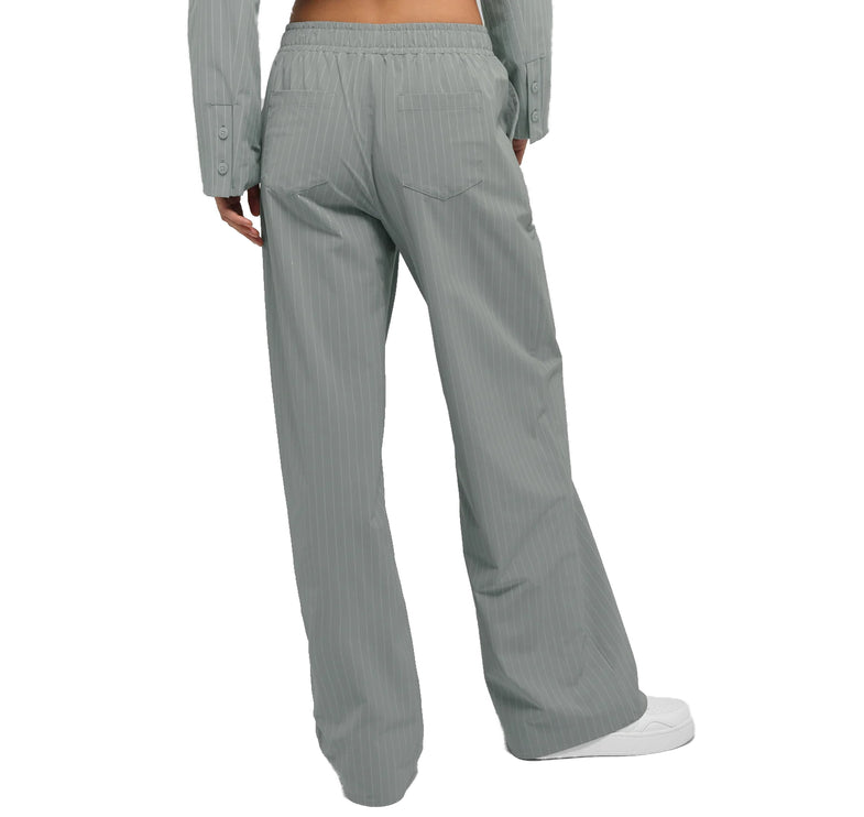 alo Women's Pinstripe Daylight Boxer Pant (Long) Lunar Grey/White
