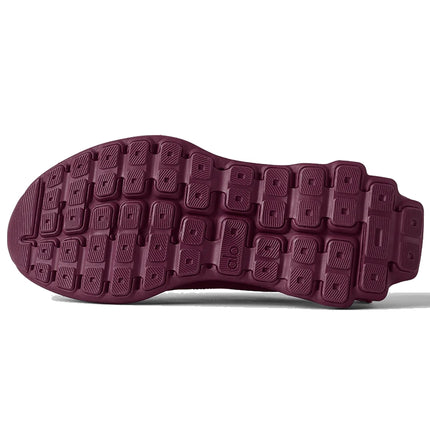 alo Unisex Runner Sneaker Burgundy