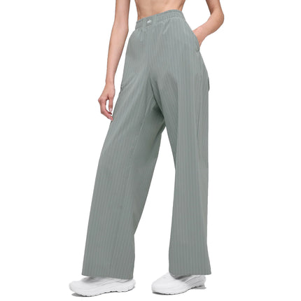 alo Women's Pinstripe Daylight Boxer Pant (Regular) Lunar Grey/White
