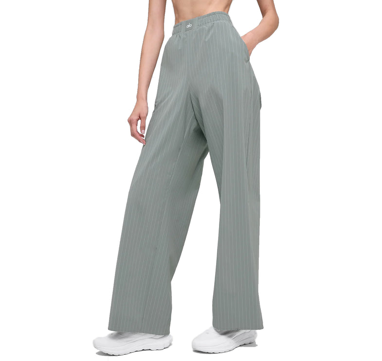 alo Women's Pinstripe Daylight Boxer Pant (Regular) Lunar Grey/White