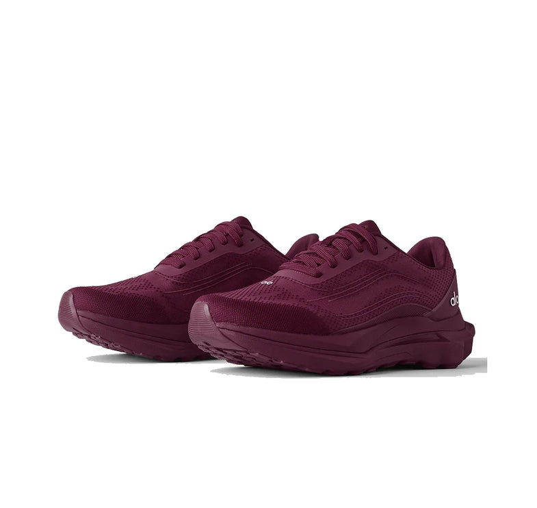 alo Unisex Runner Sneaker Burgundy