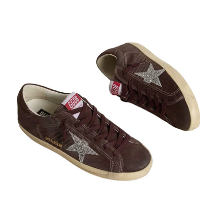 Golden Goose Women's Super Star in Brown Suede with Silver Glitter Star - Hemen Kargoda